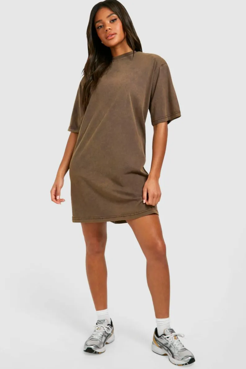 Shirt Dresses|T-Shirt Dresses*boohoo Acid Wash Shoulder Pad T-shirt Dress chocolate