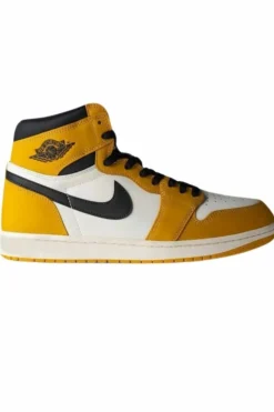 Trainers*Nike Air Jordan 1 Retro High OG High Top Sneakers Yellow