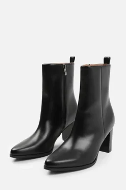 Heeled Boots|Ankle Boots*Where's That From Artic' Block Heel Ankle Boot Black