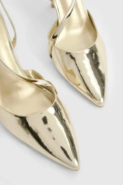 Heels*boohoo Asymmetric Patent Court Heels gold