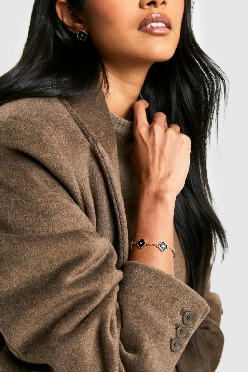 Bracelets*boohoo Enamel Diamante Detail Scattered Clover Bracelet black