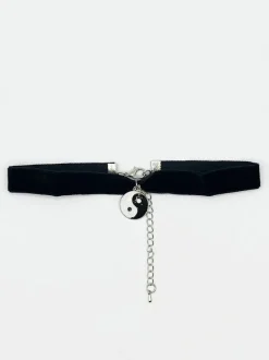 Necklaces*SVNX Faux Velvet Choker Necklace with Ying Yang Charm Black