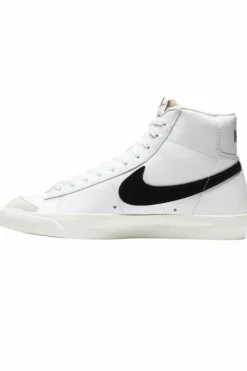 Trainers*Nike Blazer Mid 77 Mid Top Sneakers White