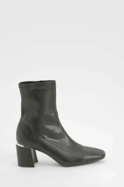 Heels|Heeled Boots*boohoo Block Heel Metal Detail Chelsea Boots black