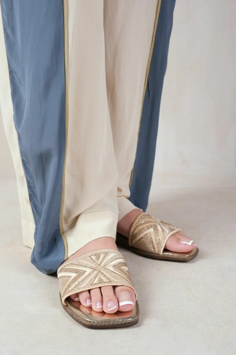 Sandals*Where's That From Blossom' Flat Sandals With Sparkly Textured Single Band Gold
