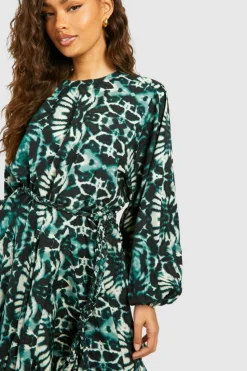 Mini Dresses|Skater Dresses*boohoo Blur Print Godet Mini Dress blue