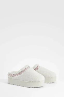 Cosy Boots|All Boots*boohoo Borg Embroidered Platform Cosy Mules cream