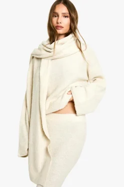 Knitted Co-Ords|Skirts*boohoo Borg Knit Oversized Jumper, Maxi Skirt And Scarf Three Piece Set cream