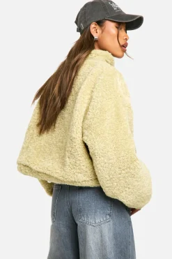 Up To 80% Off Winter Warmers|Bomber Jackets*boohoo Boxy Curly Teddy Bomber Jacket green