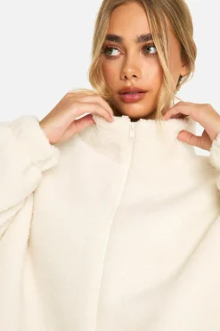 Up To 80% Off Winter Warmers|Bomber Jackets*boohoo Boxy Teddy Bomber Jacket cream