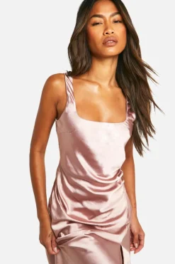 Maxi Dresses|Co-Ord Sets*boohoo Bridesmaid Satin Square Neck Maxi Dress oyster