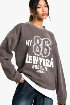Sweatshirts|Hoodies & Sweatshirts*boohoo Brooklyn New York 86 Overdyed Oversized Sweatshirt chocolate