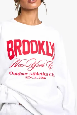 Sweatshirts|Hoodies & Sweatshirts*boohoo Brooklyn Outdoor Athletics Club Oversized Sweatshirt white