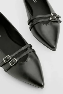 Flats*boohoo Buckle Detail Pointed Flats black