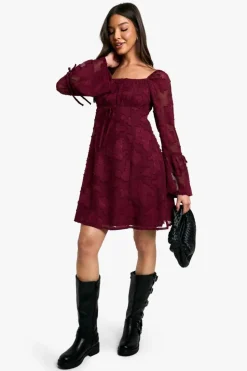 Mini Dresses*boohoo Burnout Floral Flare Sleeve Shift Dress merlot