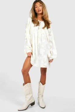 Smock Dresses*boohoo Burnout Floral Tie Front Smock Dress cream