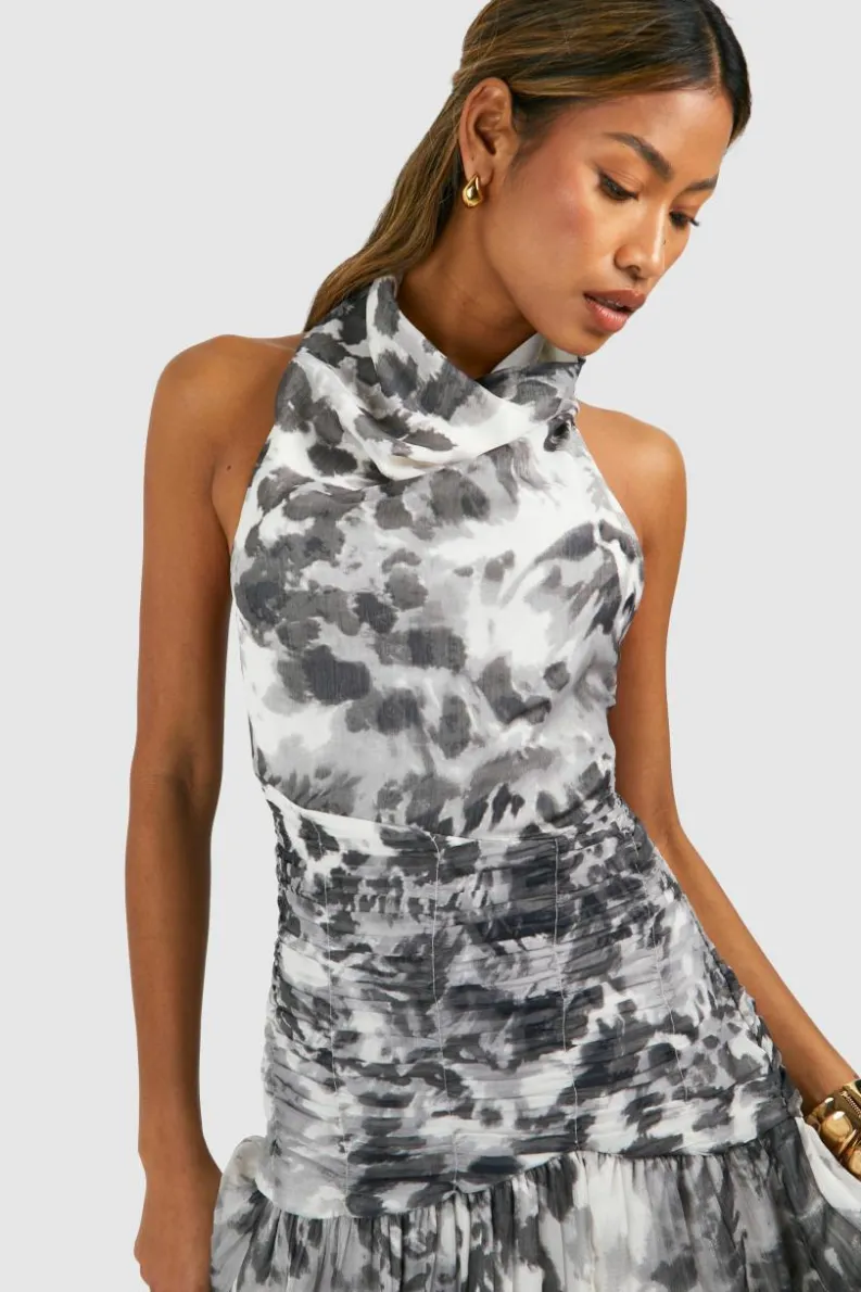 Maxi Dresses*boohoo Chiffon Maxi Leopard Print Halterneck Dress black