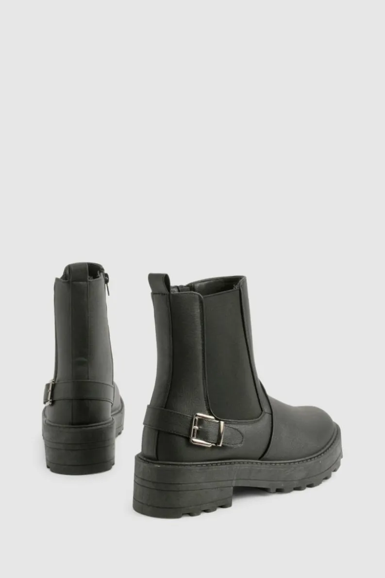 Chunky Boots|Ankle Boots*boohoo Chunky Buckle Detail Chelsea Boots black