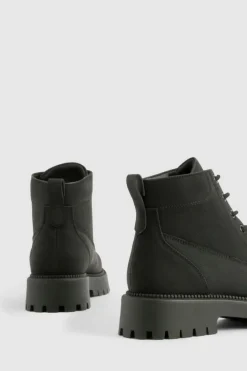 Chunky Boots|Biker Boots*boohoo Chunky Lace Up Hiker Boots black