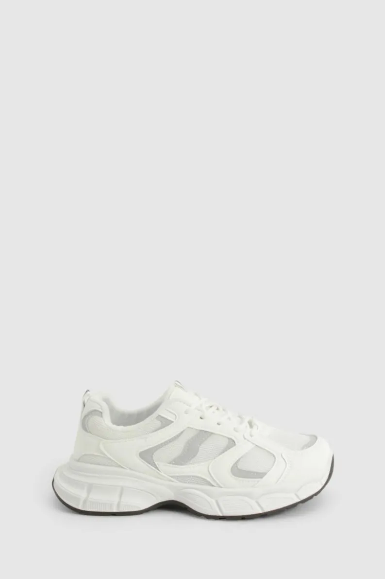 Trainers*boohoo Chunky Mesh Panel Sport Trainers white