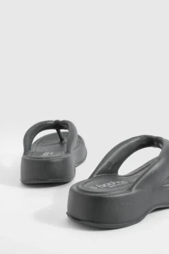 Sandals*boohoo Chunky Platform Square Toe Flip Flops black