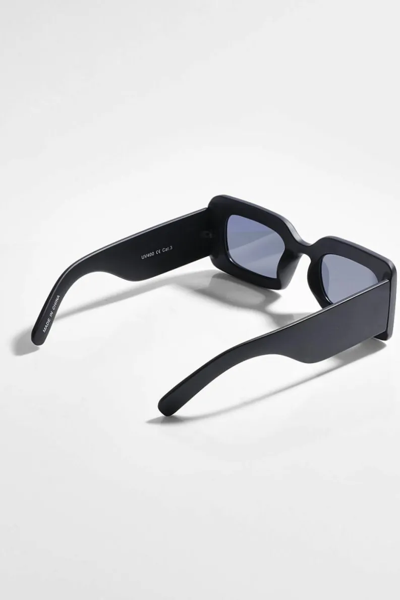 Sunglasses*boohoo Chunky Rectangle Oversized Sunglasses black