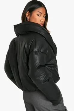 Up To 80% Off Winter Warmers|Faux Leather Jackets*boohoo Coated Short Puffer Jacket black