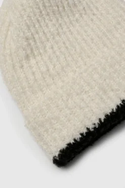 Earmuffs|Hats & Gloves*boohoo Contrast Fluffy Knitted Beanie natural ivory