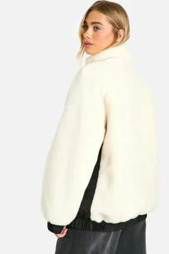 Up To 80% Off Winter Warmers|Teddy Jackets*boohoo Contrast Nylon Panel Teddy Jacket cream