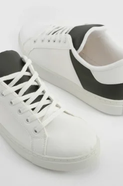 Trainers*boohoo Contrast Panel Basic Flat Trainers black