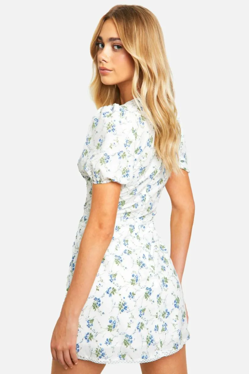 Smock Dresses*boohoo Cotton Dobby Floral Smock Dress white