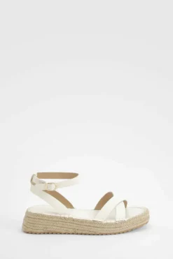 Sandals*boohoo Croc Crossover Flatform Sandals white