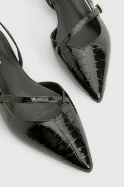 Flats*boohoo Croc Strap Detail Pointed Flats black