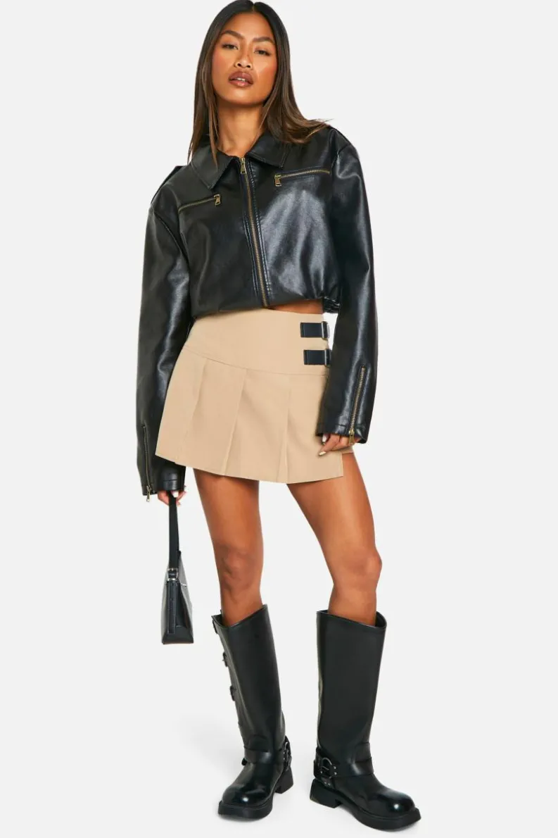 Up To 80% Off Winter Warmers|Bomber Jackets*boohoo Cropped Faux Leather Bomber Jacket black