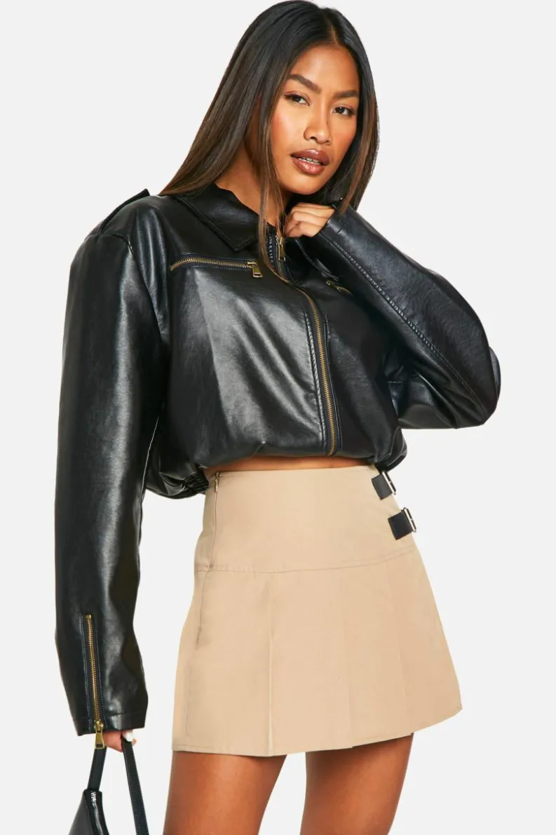 Up To 80% Off Winter Warmers|Bomber Jackets*boohoo Cropped Faux Leather Bomber Jacket black