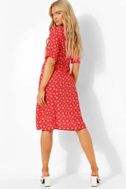 Midi Dresses*boohoo Daisy Button Through Midi Dress red