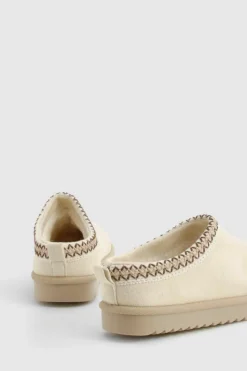 Cosy Boots|All Boots*boohoo Embroidered Cosy Mules beige