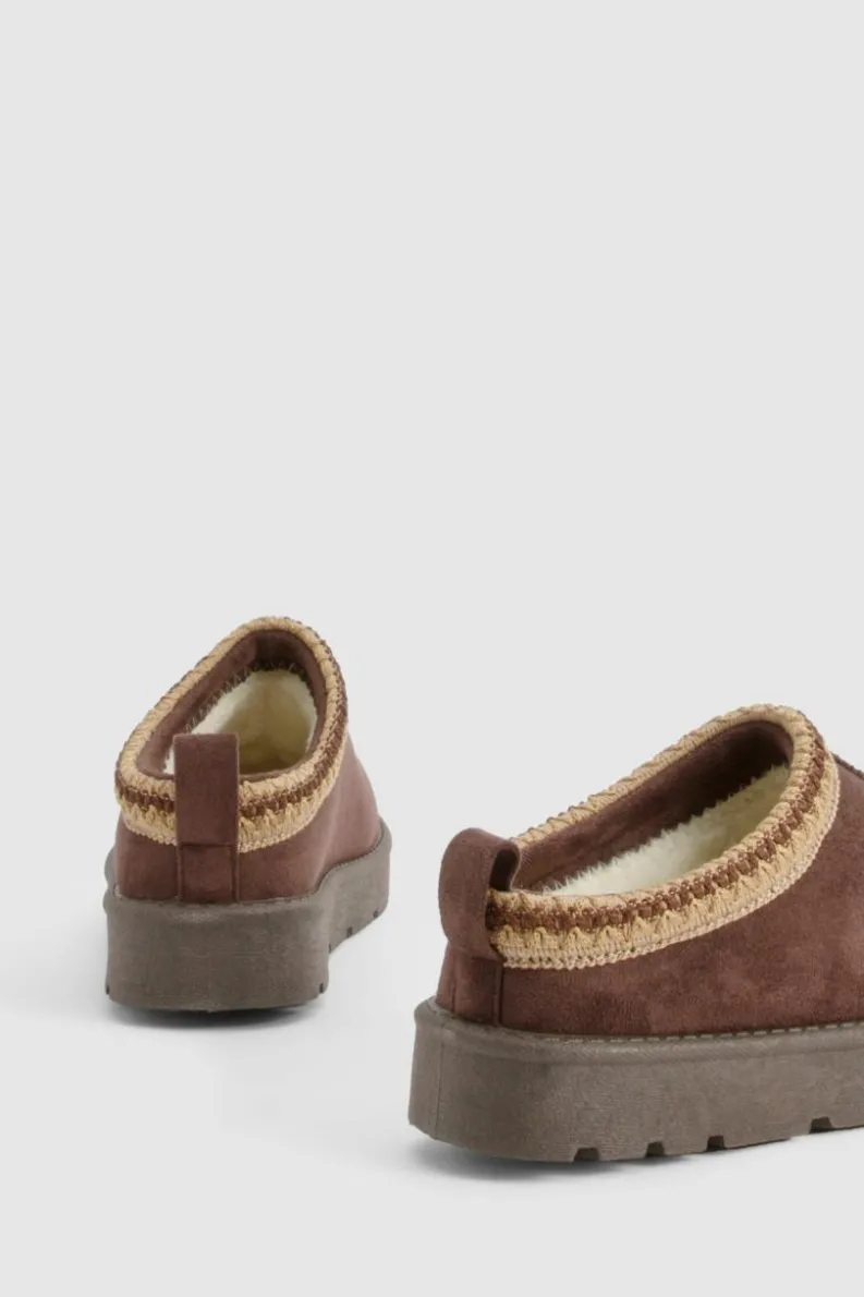 Cosy Boots|All Boots*boohoo Embroidered Cosy Mules chocolate