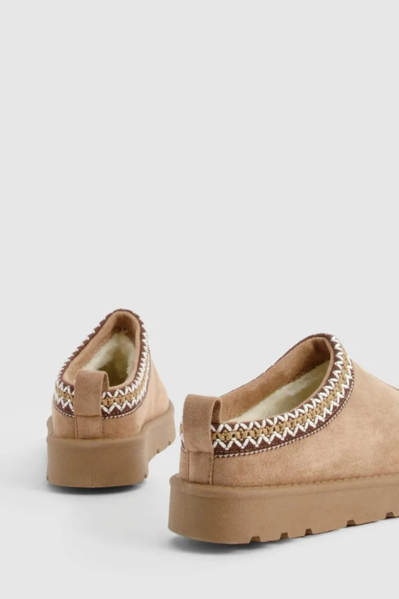Cosy Boots|All Boots*boohoo Embroidered Cosy Mules mocha