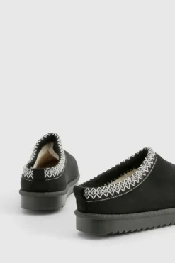 Cosy Boots|All Boots*boohoo Embroidered Slip On Cosy Mules black