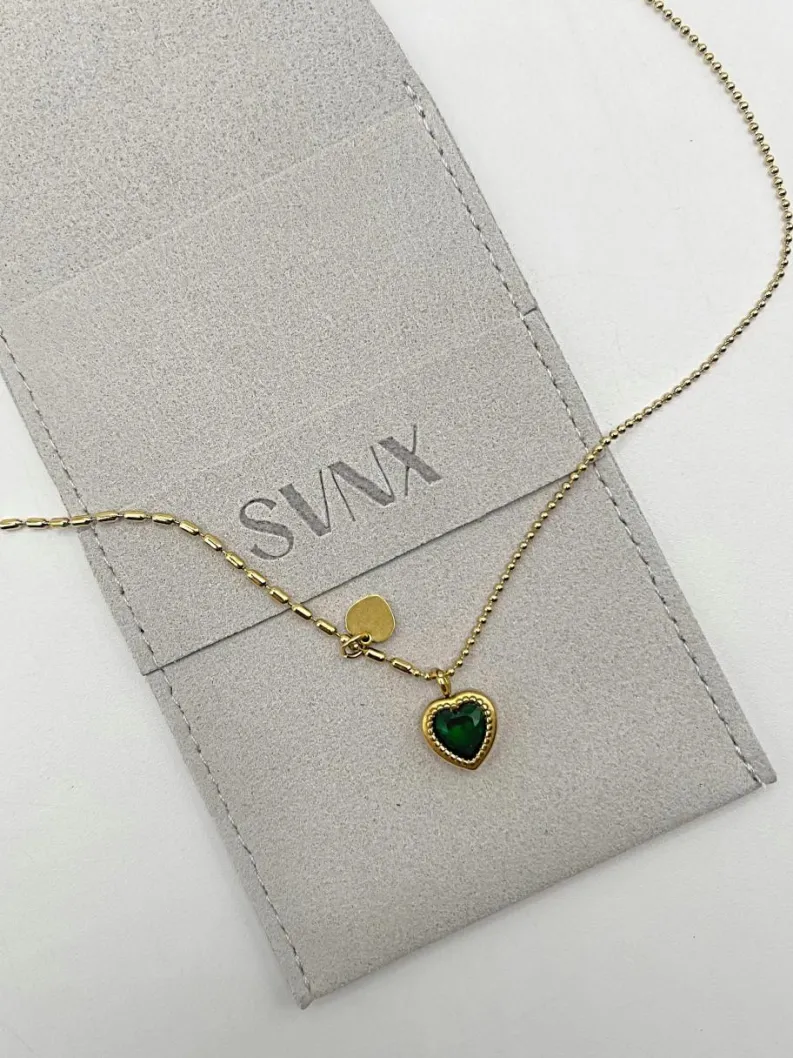Necklaces*SVNX Emerald Heart Necklace in Gold Green