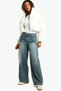 Up To 80% Off Winter Warmers|Puffer Jackets*boohoo Faux Fur Crop Puffer Jacket cream