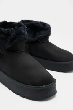 Ankle Boots*NastyGal Faux Fur Platform Mini Ankle Boots black