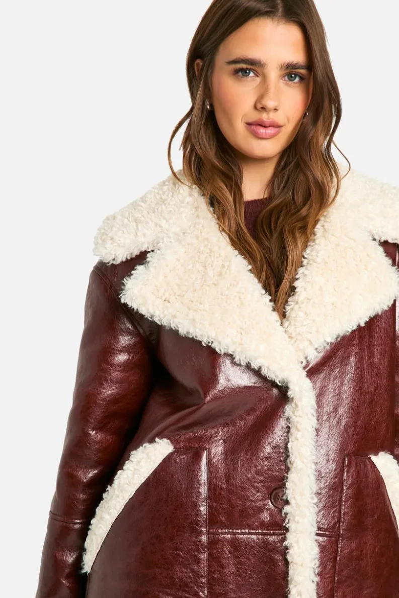 Up To 80% Off Winter Warmers|Aviator Jackets*boohoo Faux Leather Teddy Trim Longline Aviator Jacket burgundy