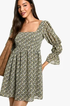 Skater Dresses|Mini Dresses*boohoo Floral Gathered Puff Sleeve Smock Dress black