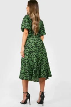 Smock Dresses|Midi Dresses*boohoo Floral Print Midi Smock Dress khaki