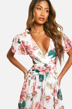 Skater Dresses*boohoo Floral Ruffle Tiered Cut Out Maxi Dress white