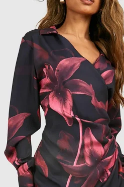 Shirt Dresses|Wrap Dresses*boohoo Floral Satin Wrap Shirt Dress maroon