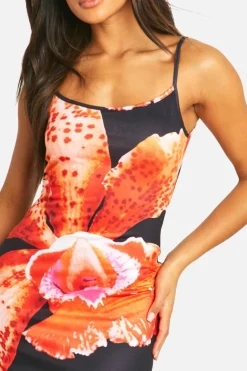 Cami Dresses*boohoo Floral Strappy Maxi Dress black