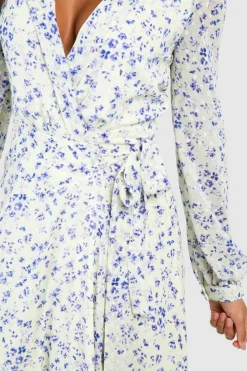 Wrap Dresses*boohoo Floral Wrap Belted Maxi Dress white